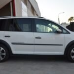 Volkswagen Touran Cross 2.0 TDI DSG 2011
